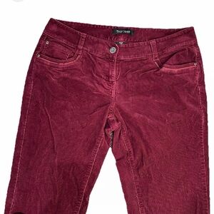 White House Black Market "The Skinny" burgundy velvet jeans, size 8